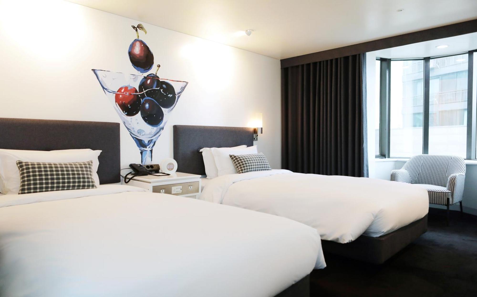 Imperial Palace Boutique Hotel Itaewon Seoul Exterior photo