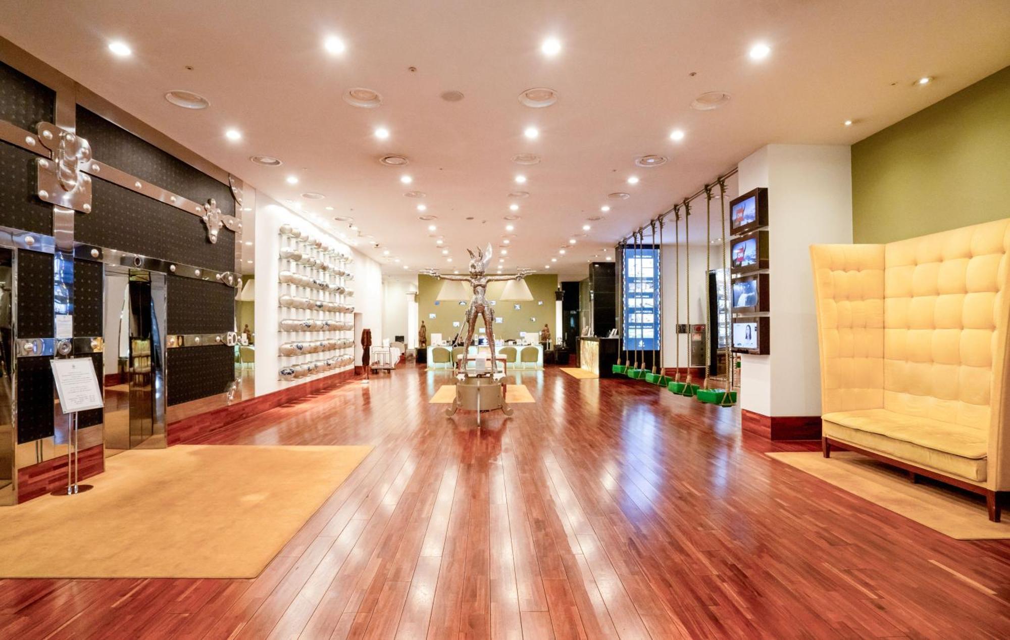 Imperial Palace Boutique Hotel Itaewon Seoul Exterior photo