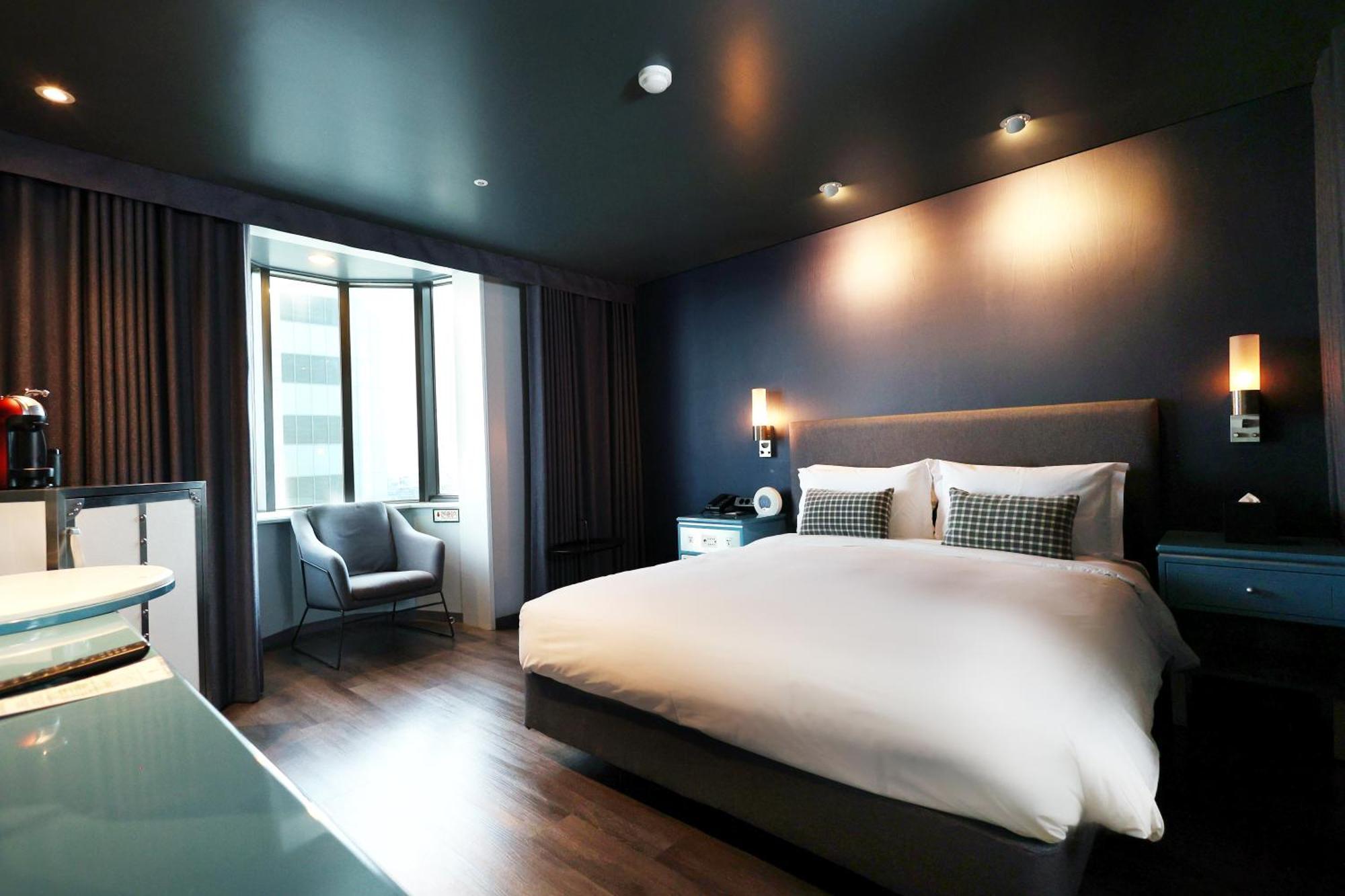 Imperial Palace Boutique Hotel Itaewon Seoul Exterior photo