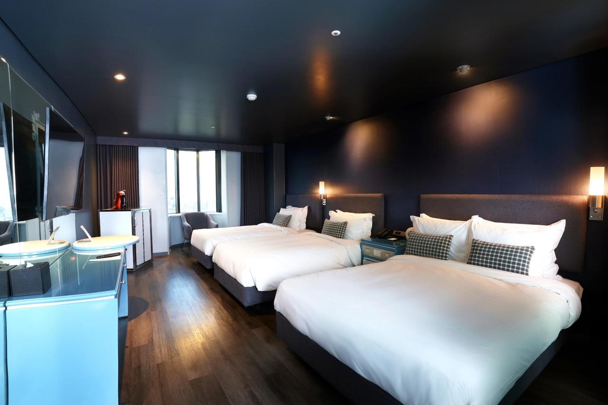 Imperial Palace Boutique Hotel Itaewon Seoul Exterior photo