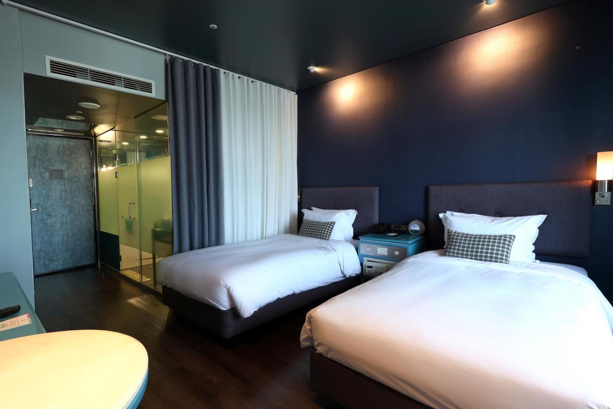 Imperial Palace Boutique Hotel Itaewon Seoul Exterior photo